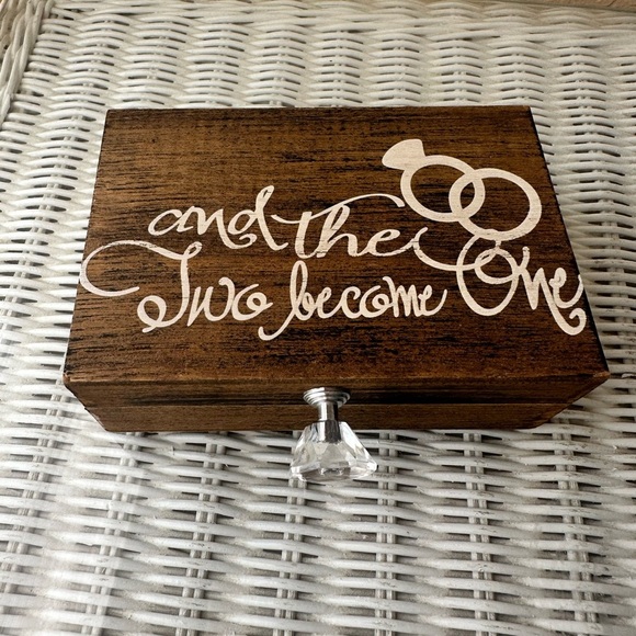 Wooden Ring Box - Picture 4 of 4